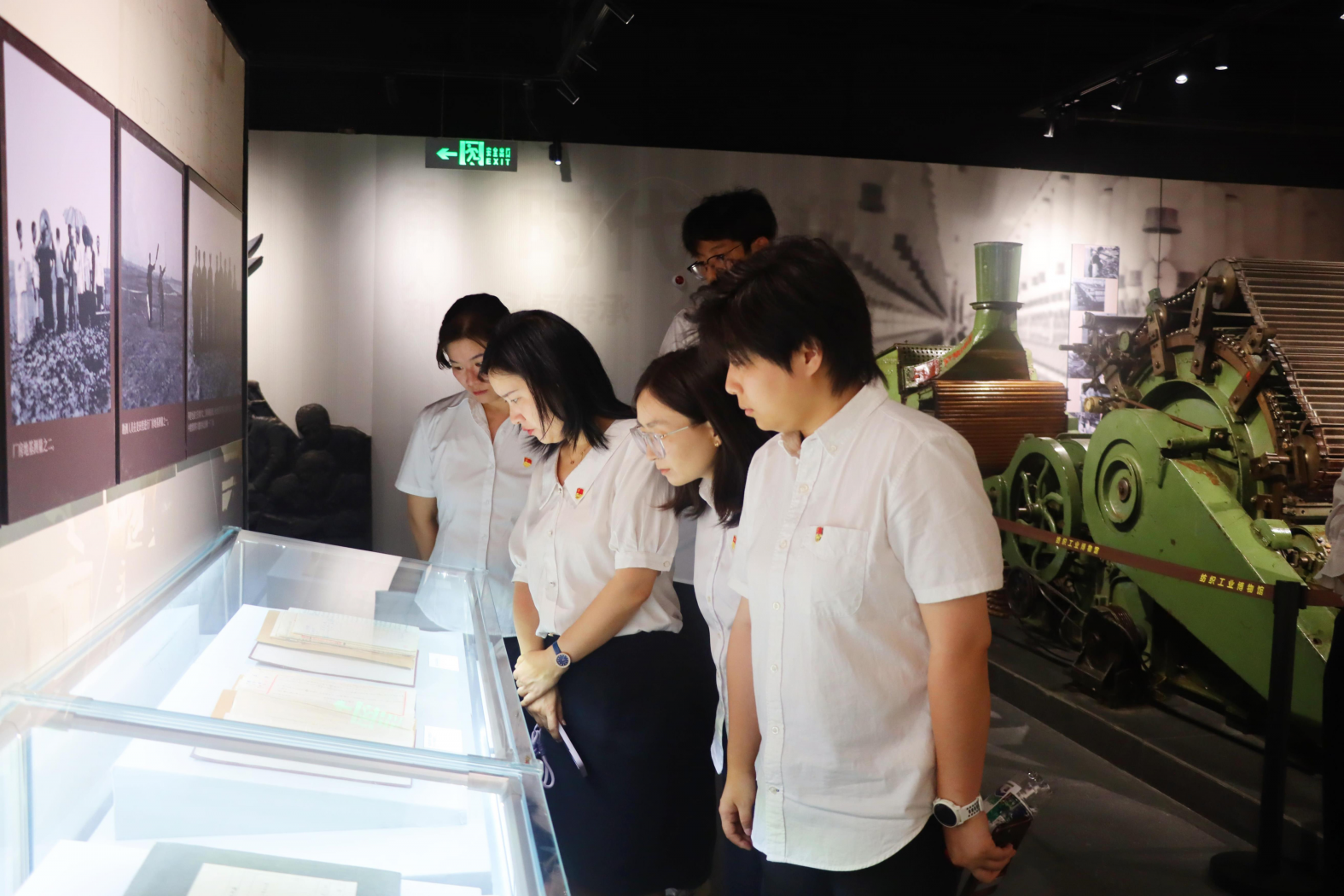 太阳成集团tyc开展“弘扬梦桃精神 激励担当作为”主题党日活动