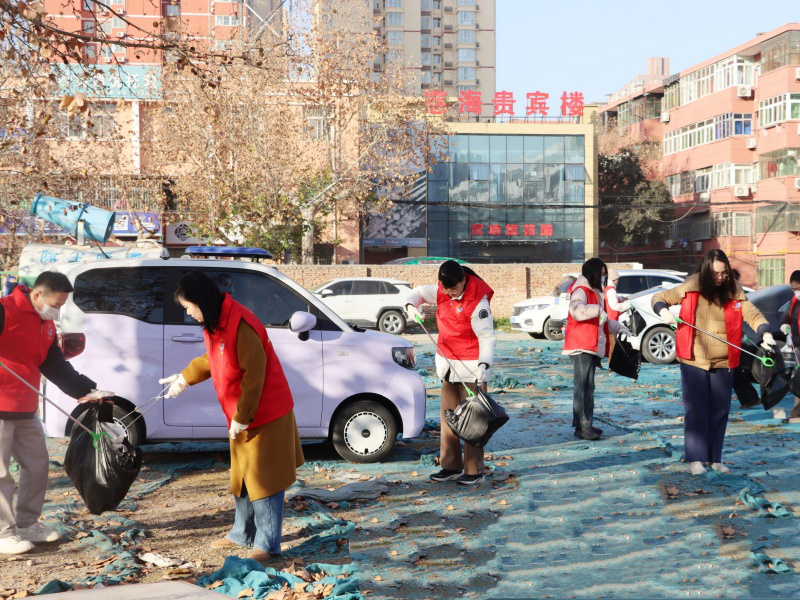 太阳成集团tyc开展志愿服务活动 助力全国文明城市建设